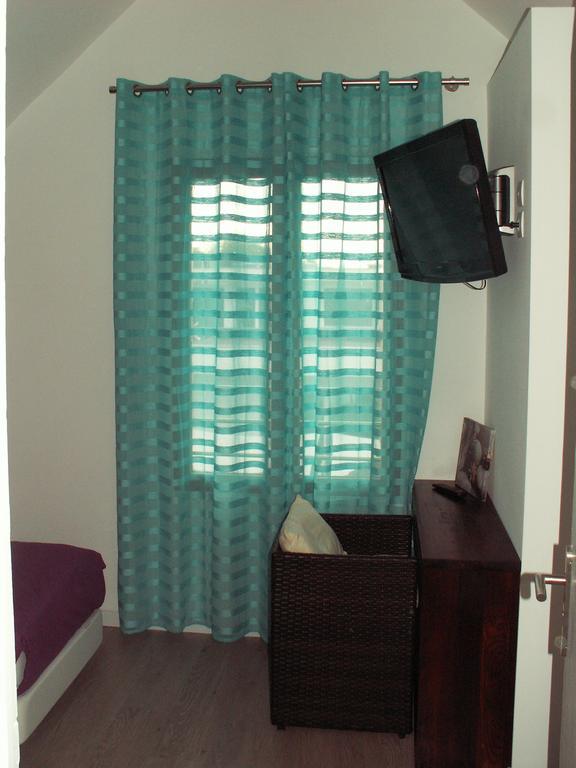 Hotel Gästhaus Du côté de chez Jos Bezons Zimmer foto